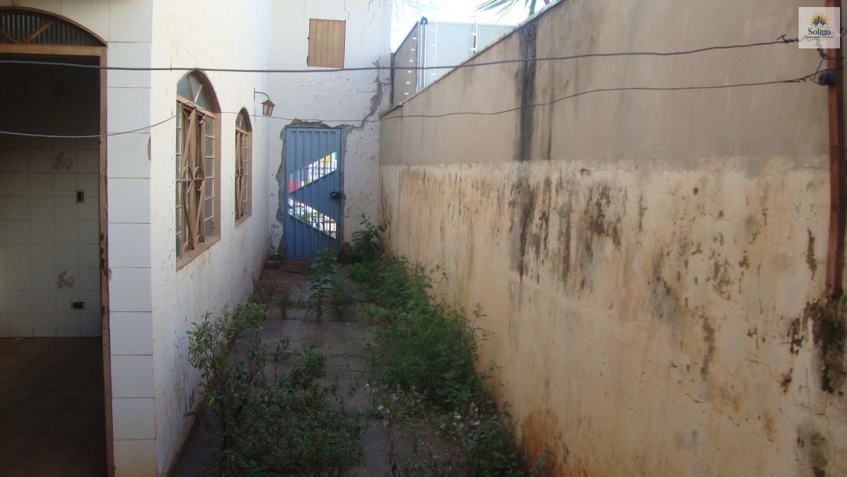 Casa, 4 quartos, 289 m² - Foto 9